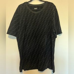 FENDI XL men’s knit t shirt black